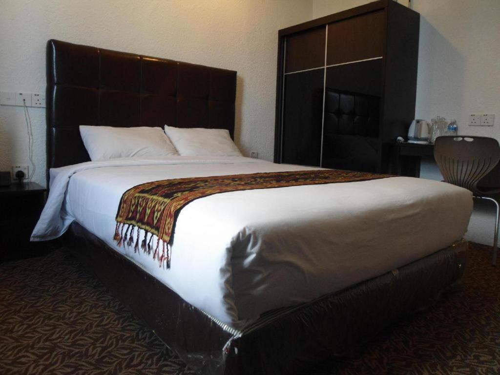 בינטולו Regent Hotel מראה חיצוני תמונה