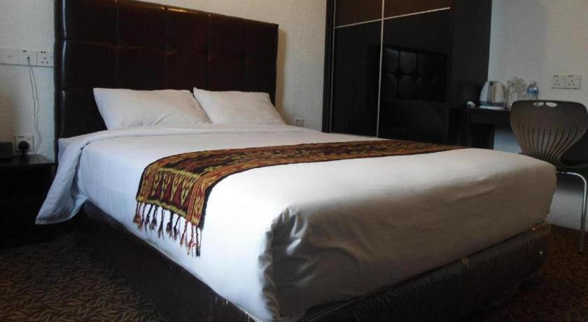 בינטולו Regent Hotel מראה חיצוני תמונה