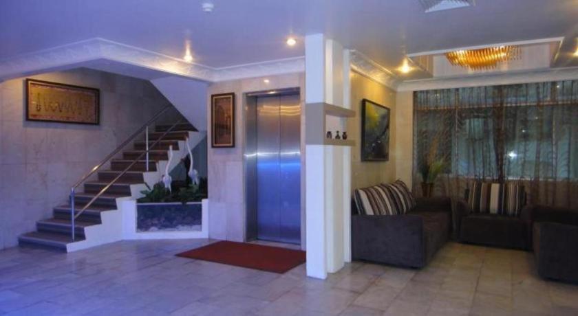 בינטולו Regent Hotel מראה חיצוני תמונה