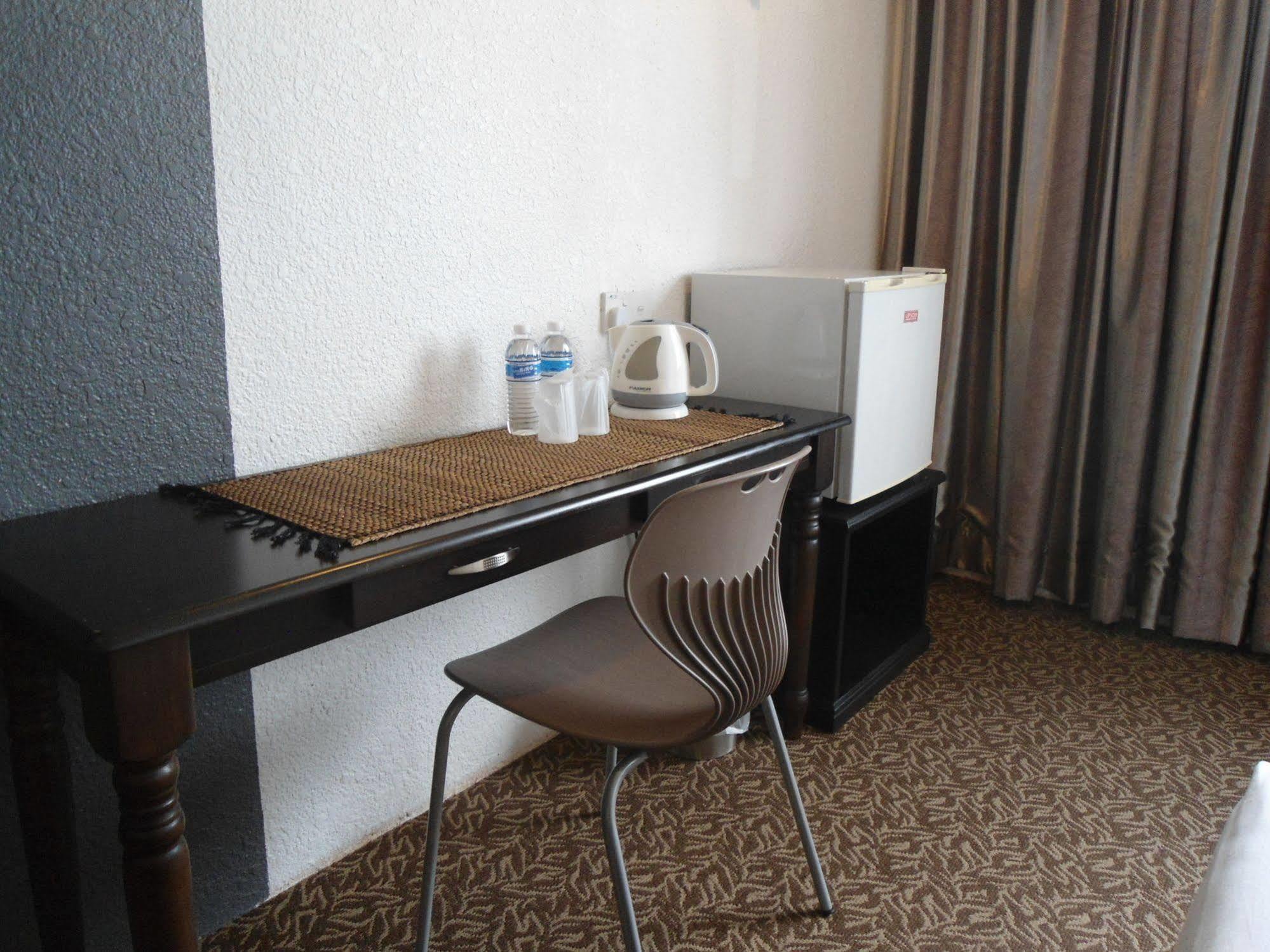 בינטולו Regent Hotel מראה חיצוני תמונה