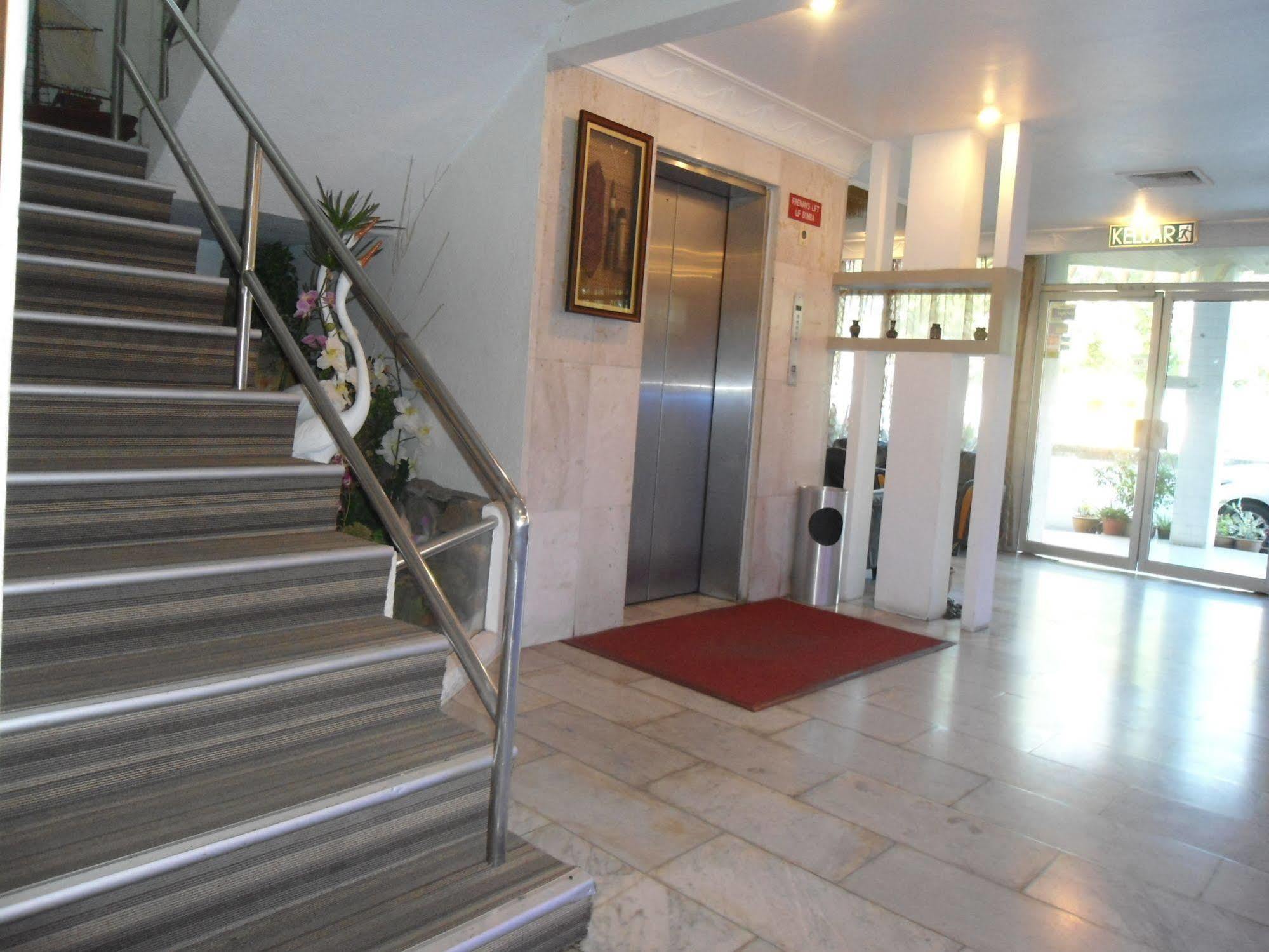 בינטולו Regent Hotel מראה חיצוני תמונה